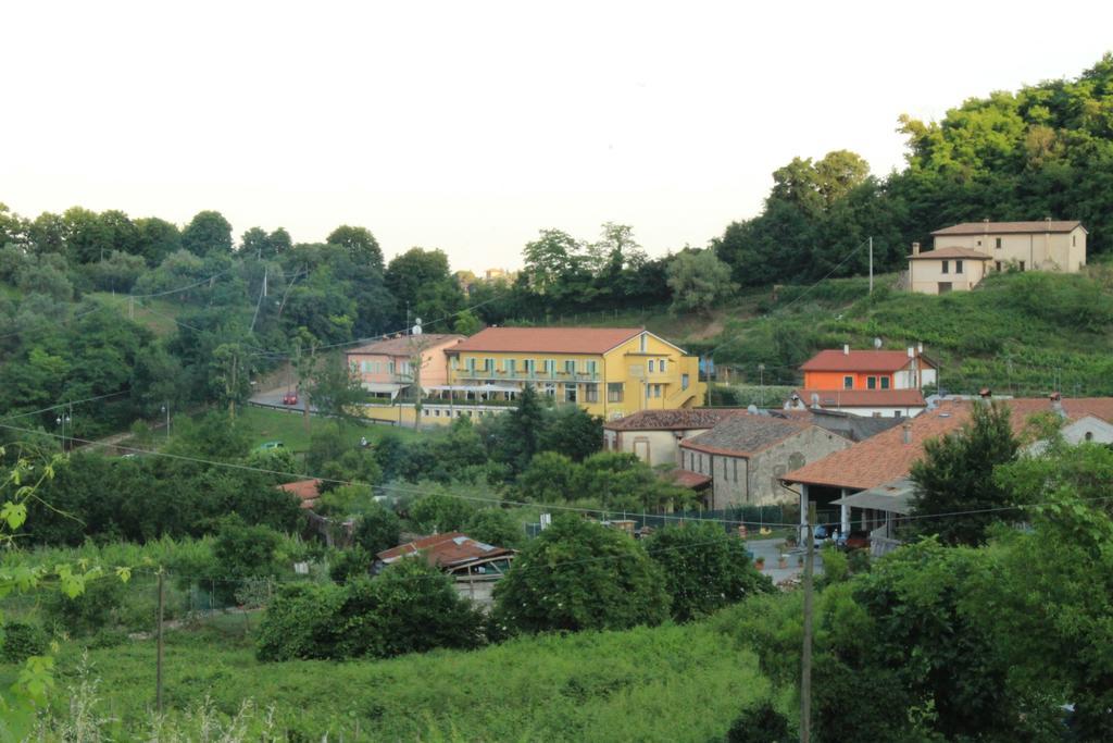 Belvedere Resort Ai Colli Гальциньяно Экстерьер фото